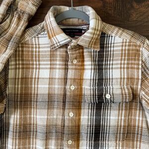 Tommy Hilfiger Mens Plaid Flannel Button Up Overshirt Long Sleeve SM 100% Cotton